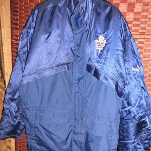 ST2  XXL TORONTO MAPLE LEAFS Men's Puma Jacket NHL Jacket Windbreaker Men's Coat
